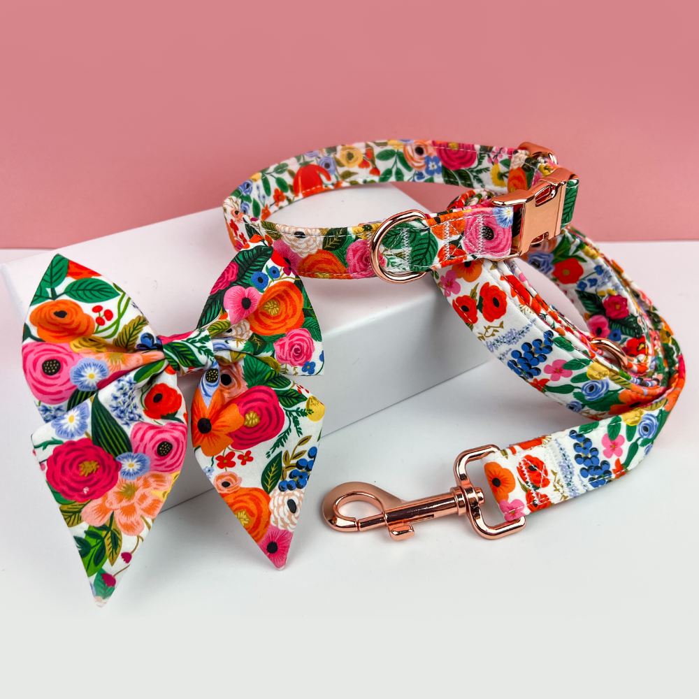 Personalized Petite Petals Lady Bow Collar & Leash